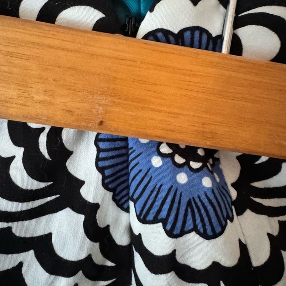 Worn once SKIRT size 4 so CUTE - Picture 6 of 7